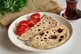 Peynirli Saç Böreği ve Çay